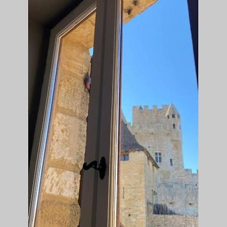 La Croquante Face Au Chateau Beynac-et-Cazenac Dış mekan fotoğraf